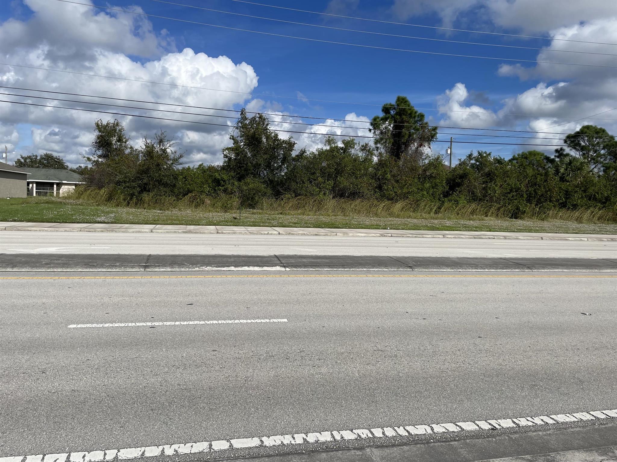 BEAUTIFUL VACANT LOT FOR SALE LOCATED ON BECKER ROAD. SURROUNDED BY NEW CONSTRUCTION. EASY COMMUTE TO I-95 AND FLORIDA TURNPIKE! WALKING DISTANCE TO PUBLIX'S, RESTAURANTS, AND SHOPPING. A MUST SEE !! SIGN ON LOT.