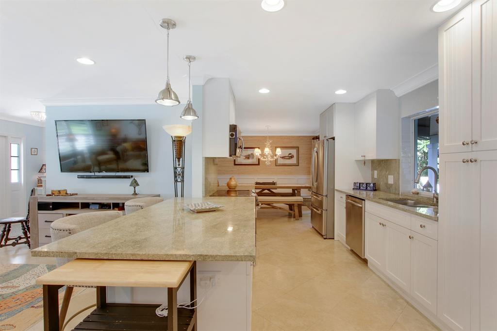 Tequesta Country Club - Residential