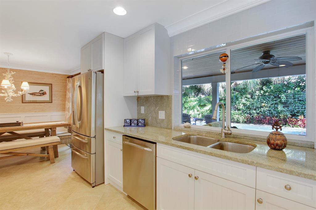 Tequesta Country Club - Residential