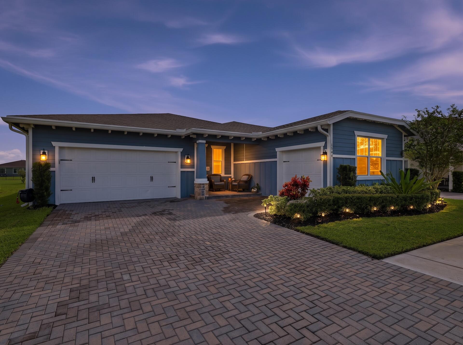 1534 HERON NOOK Road