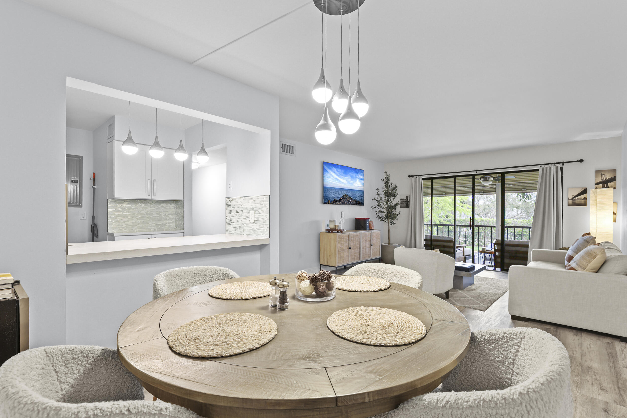 PINE RIDGE NORTH II CONDO - Residential Lease