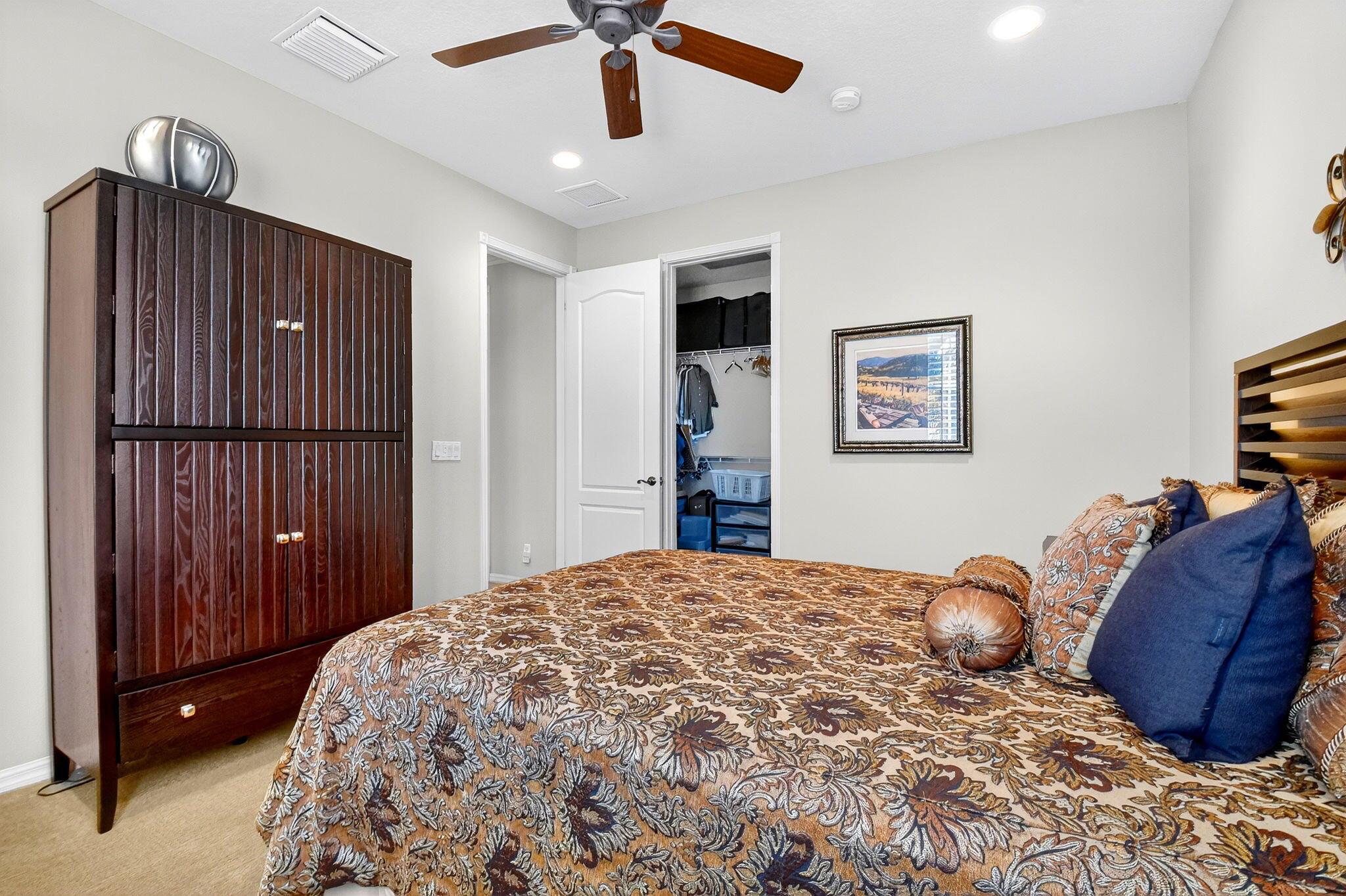 MIZNER FALLS - Residential