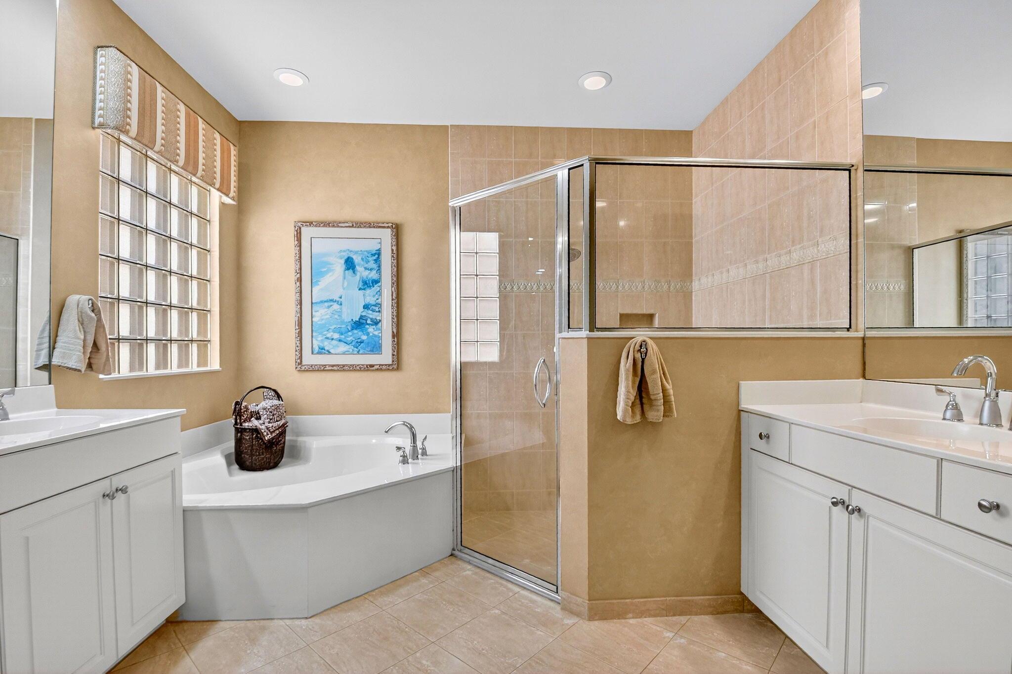 MIZNER FALLS - Residential