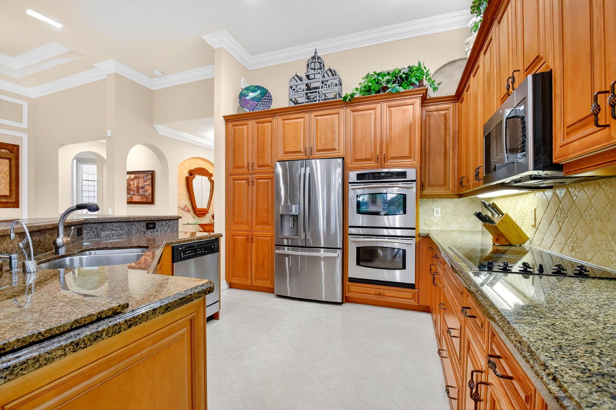 MIZNER FALLS - Residential