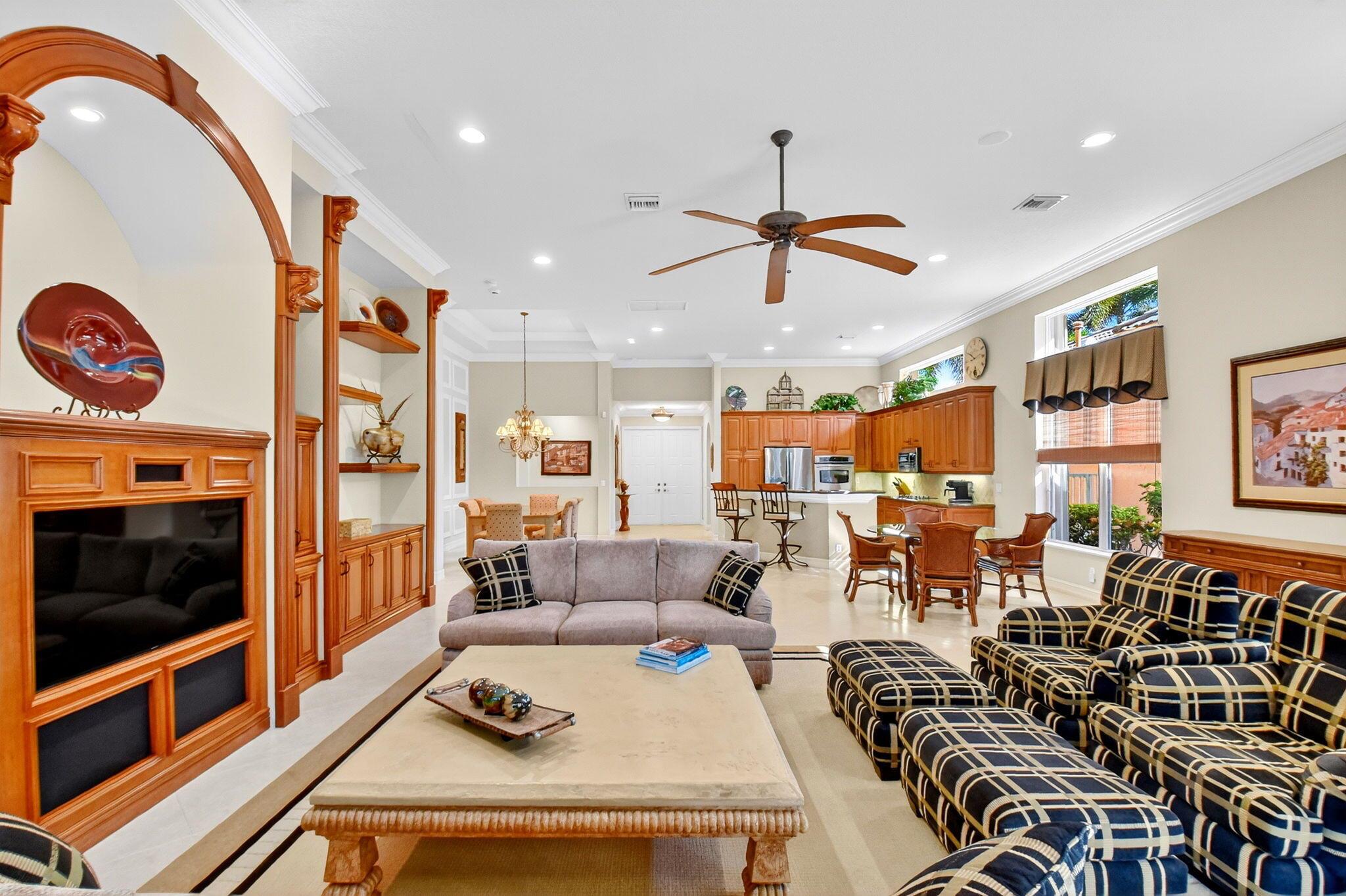 MIZNER FALLS - Residential