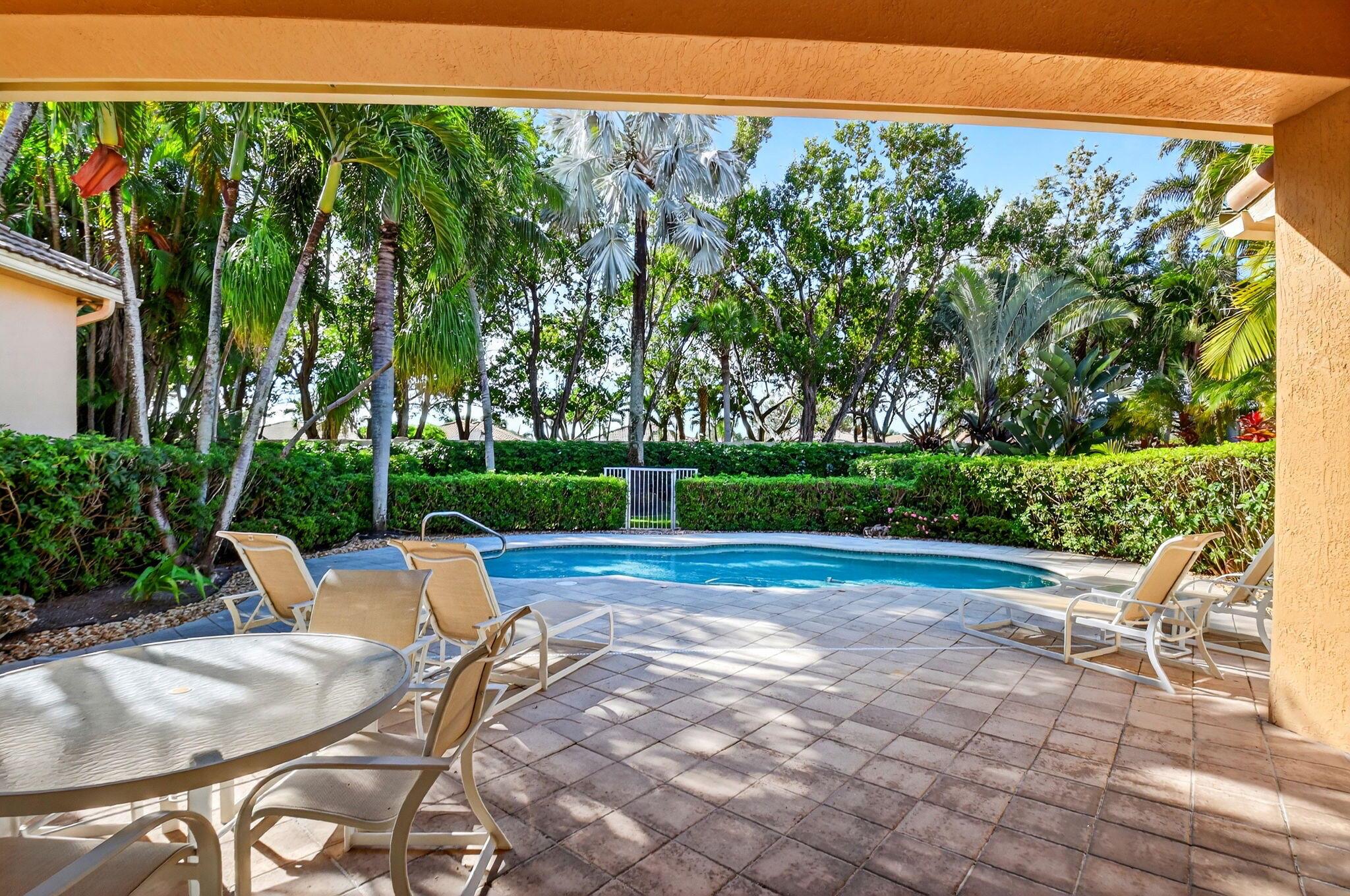 MIZNER FALLS - Residential