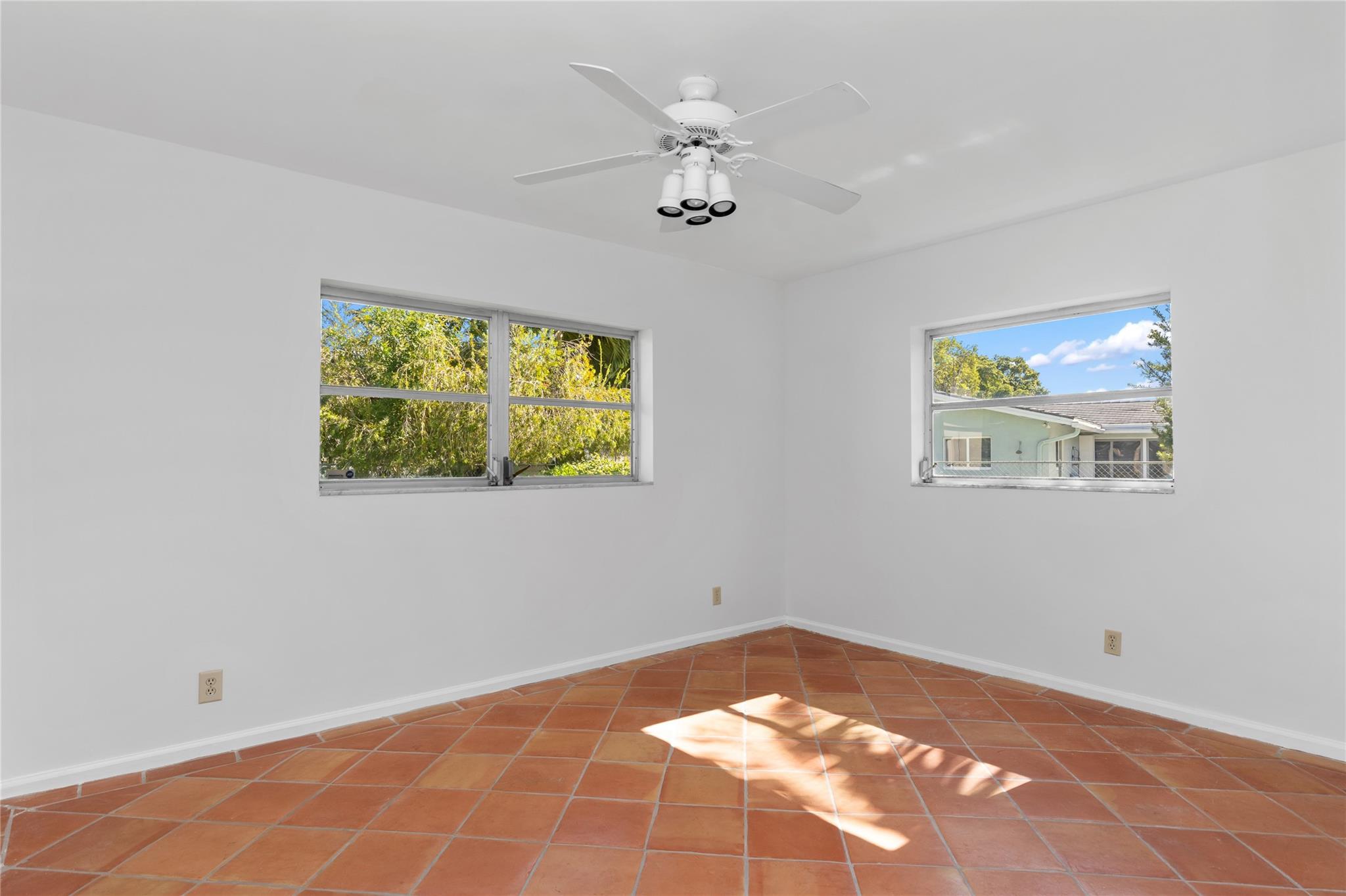 Coral Spgs Country Club - Residential