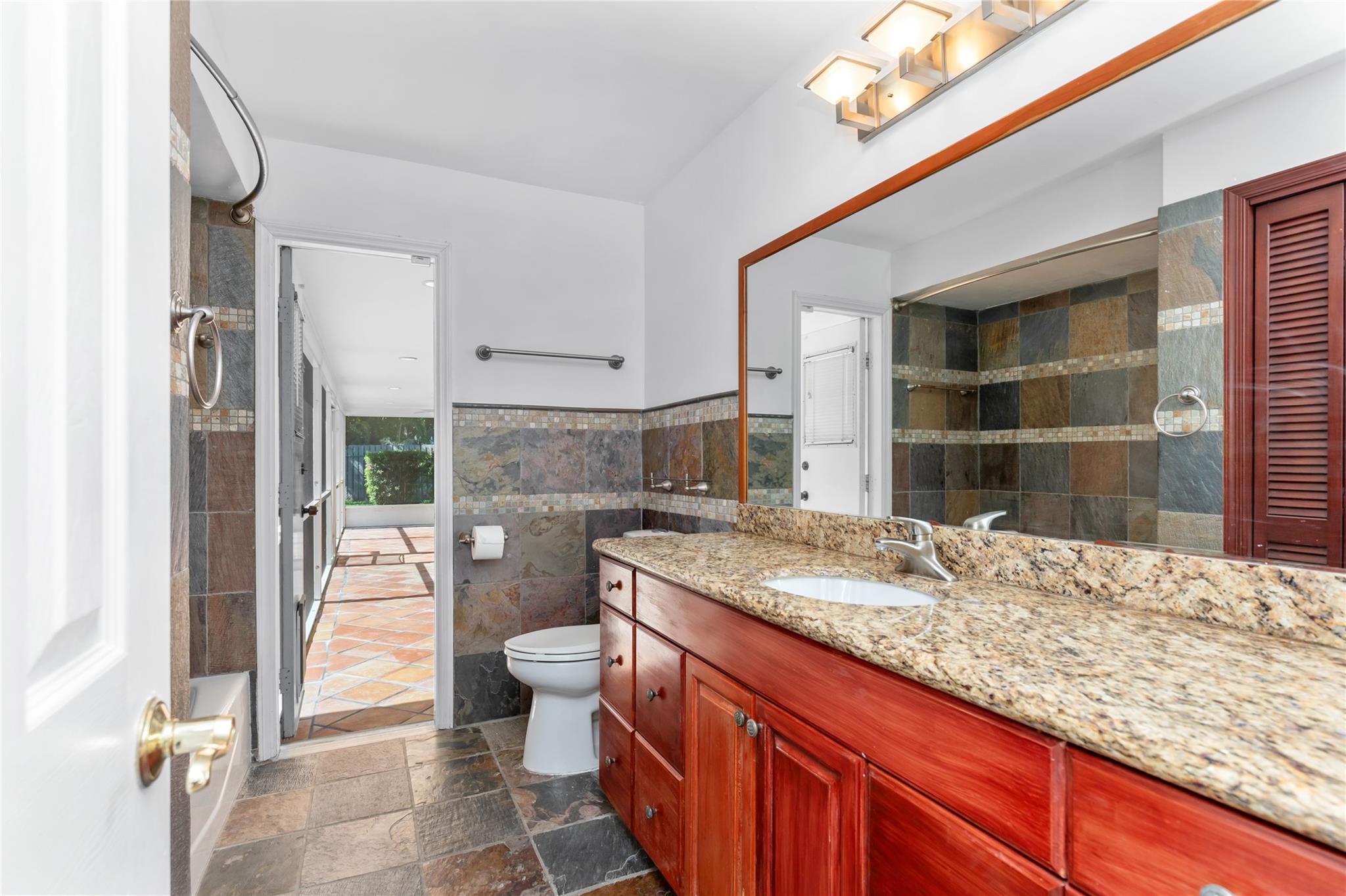 Coral Spgs Country Club - Residential