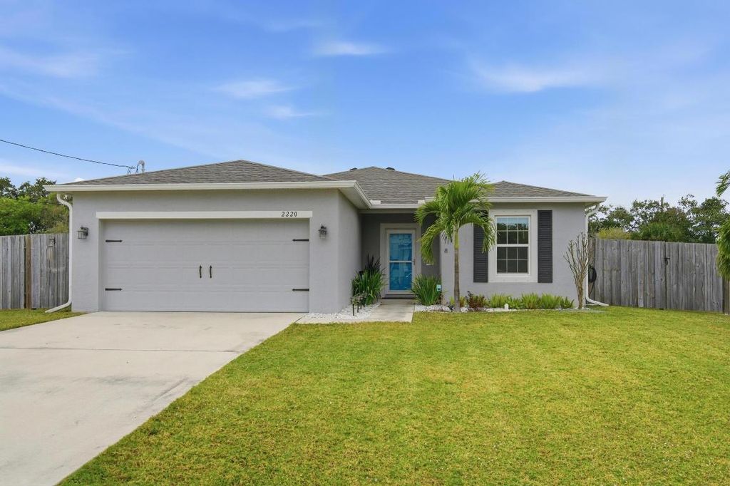 Photo of 2220 SE Lucaya Street, Port Saint Lucie, FL 34952 (MLS # R11154444)