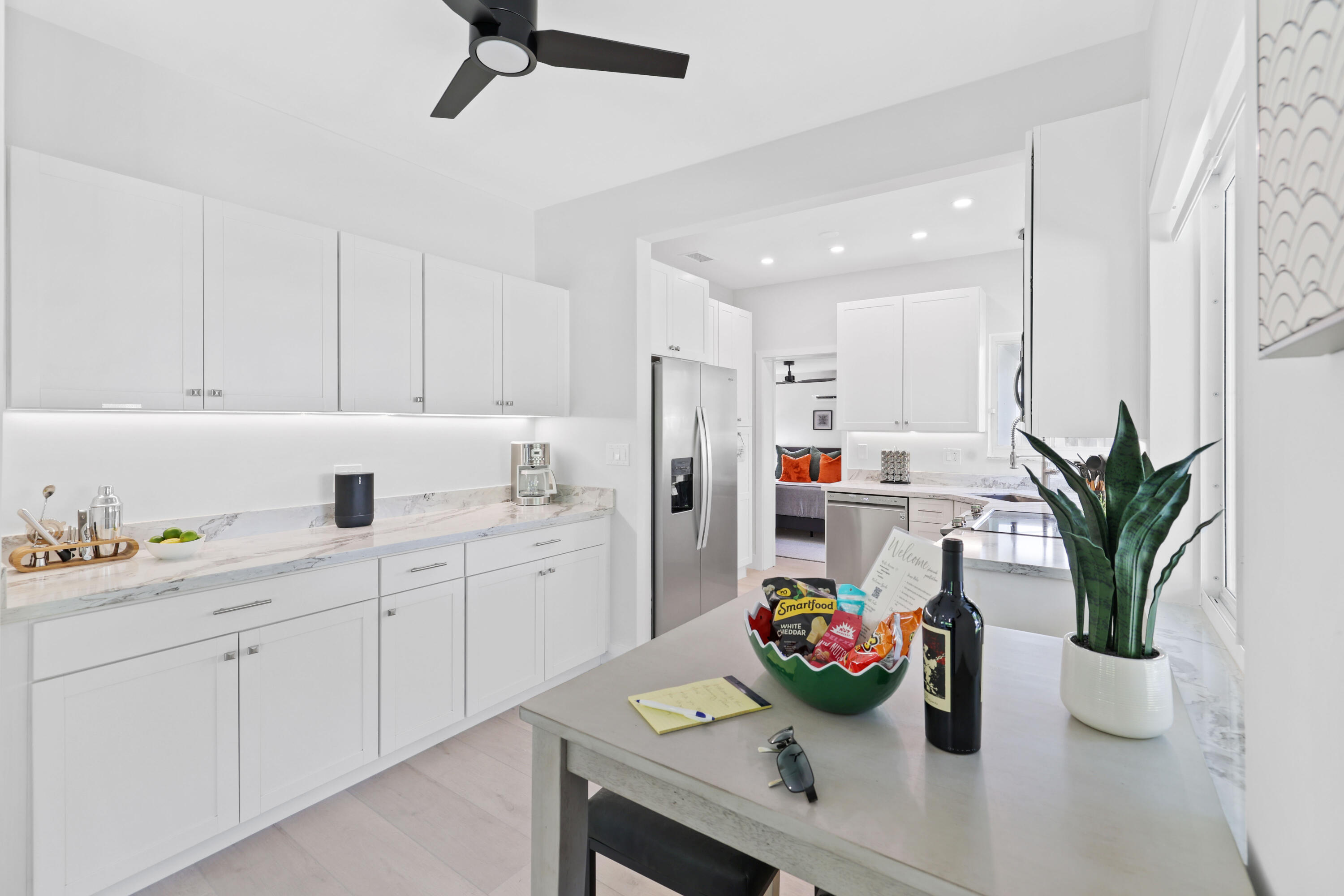 GULFSTREAM ESTATES - Residential