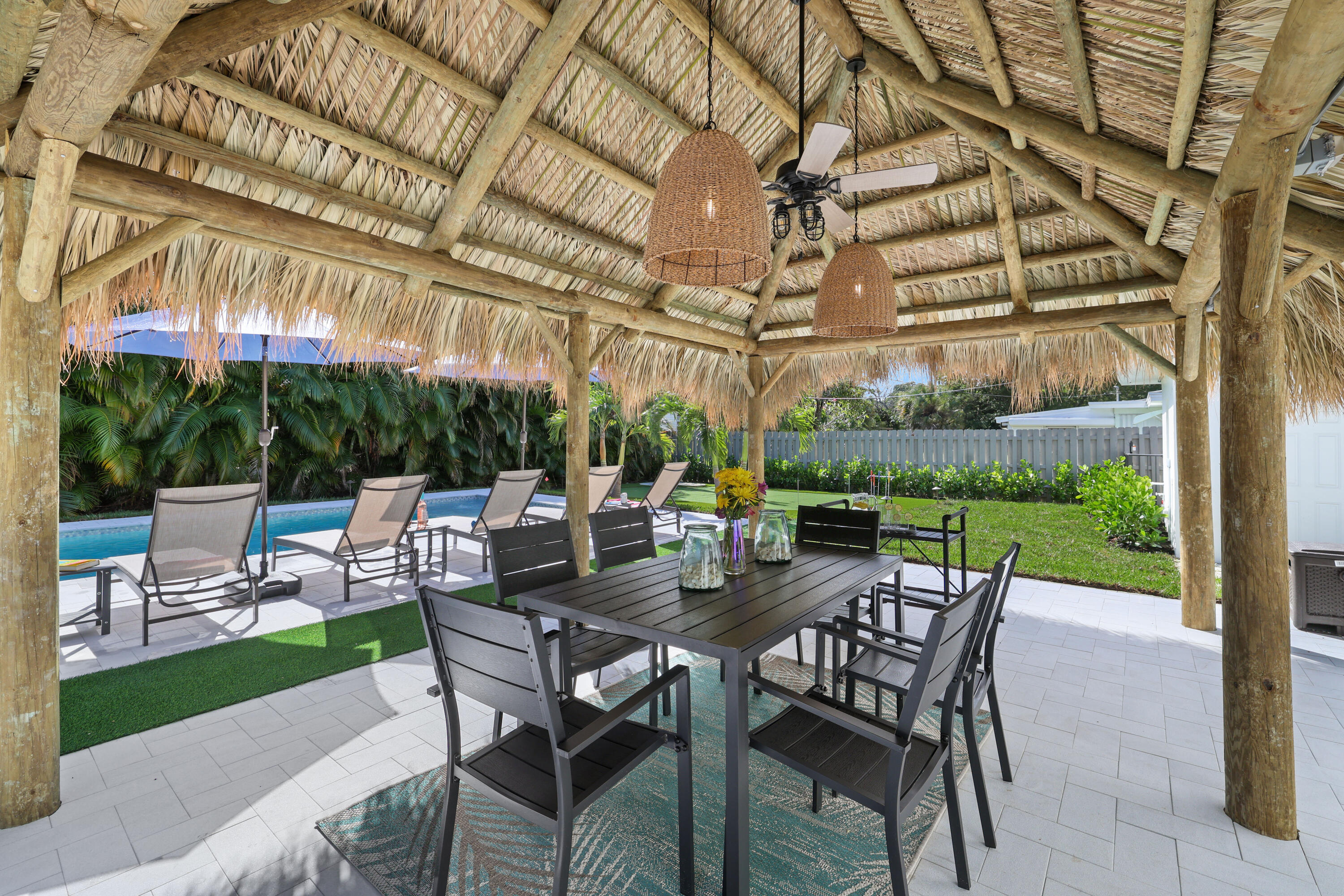 GULFSTREAM ESTATES - Residential