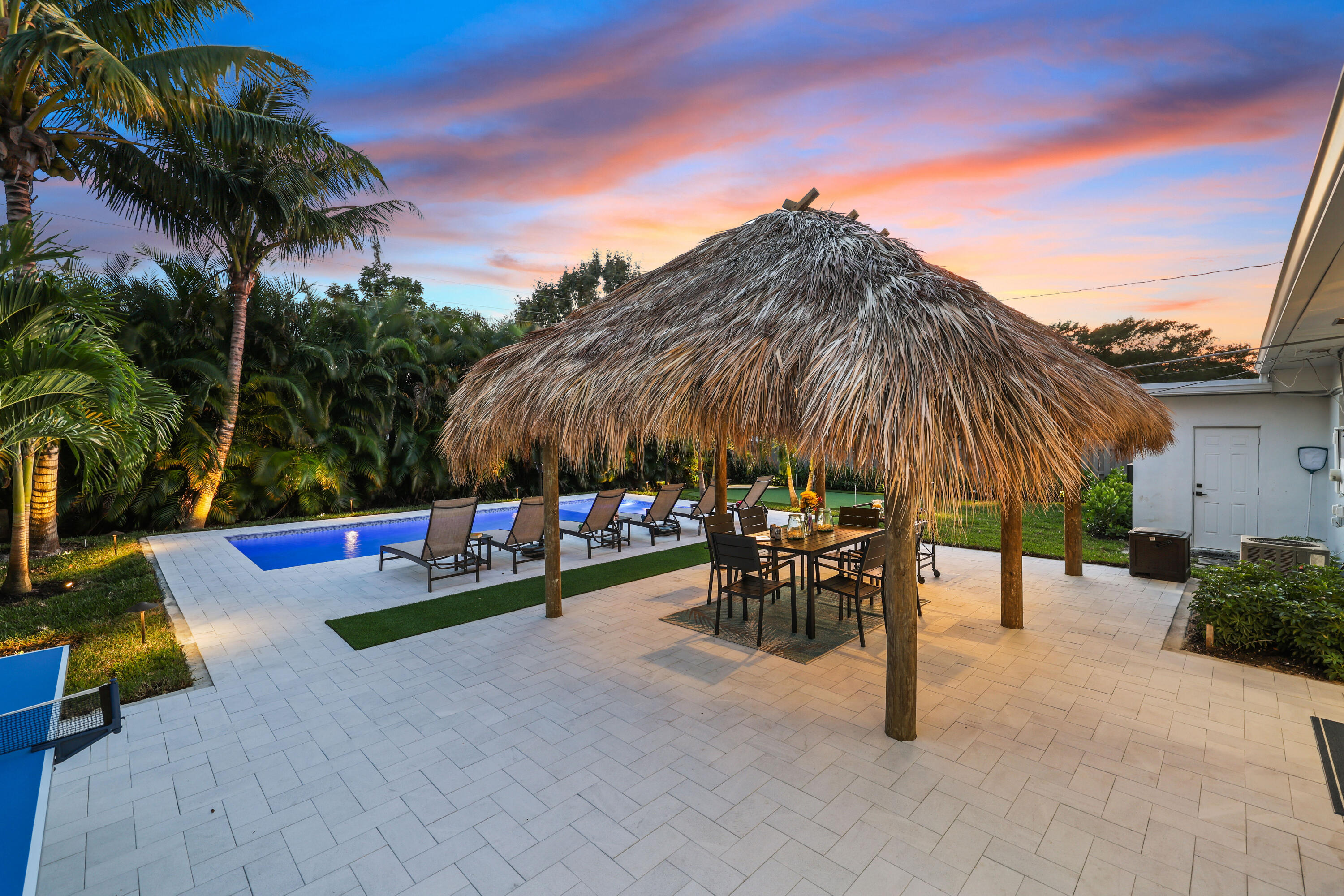 GULFSTREAM ESTATES - Residential