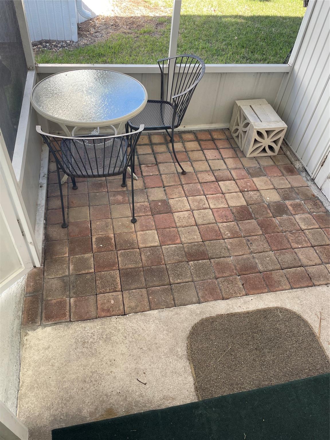 Ravenswood Estates & Mari - Residential