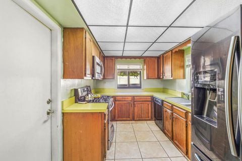 A home in Wilton Manors