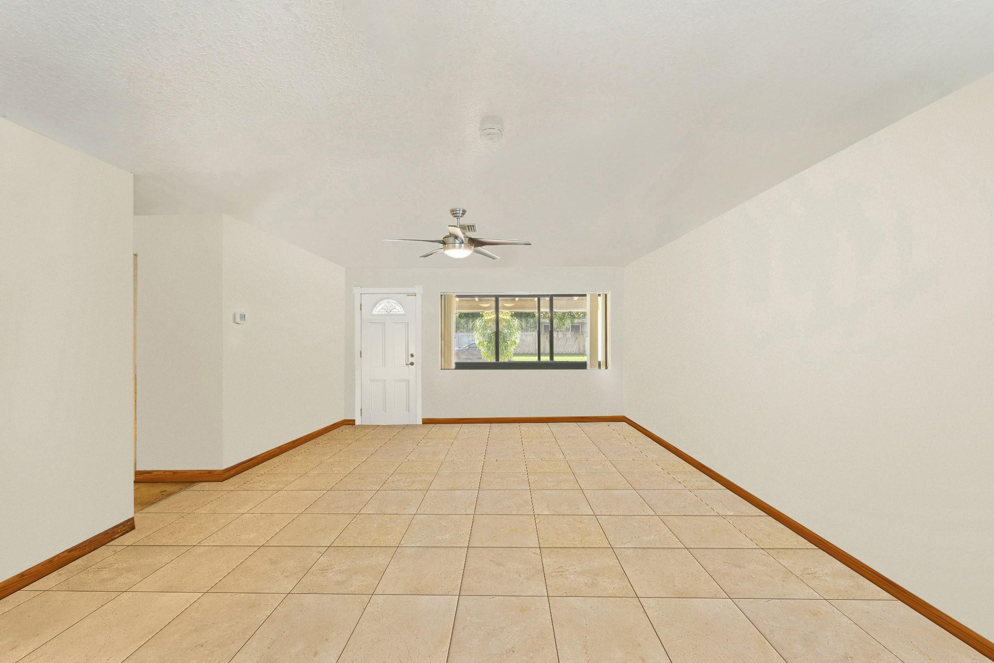 2816 NE 18th Ter