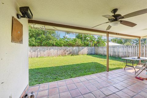 A home in Wilton Manors