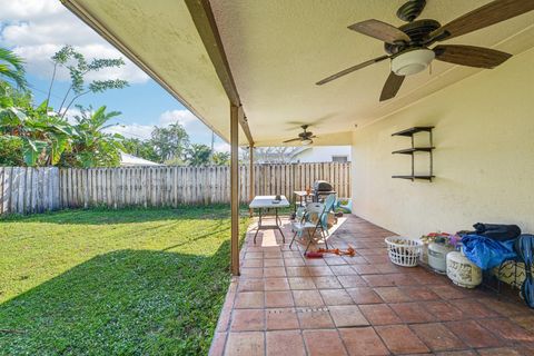 A home in Wilton Manors