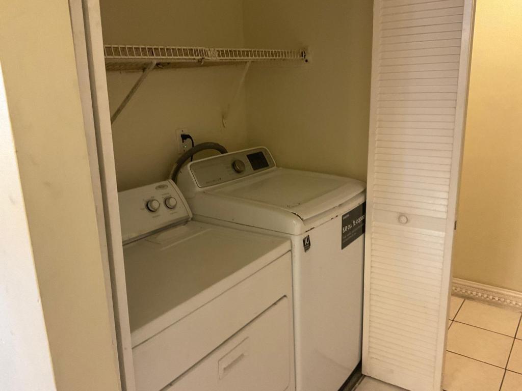 CHERRY LANE - Residential