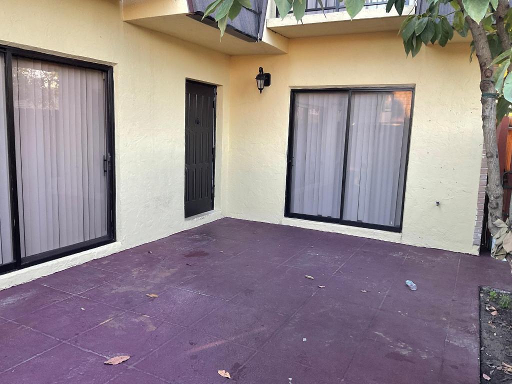 4561 Cherry Road 4561