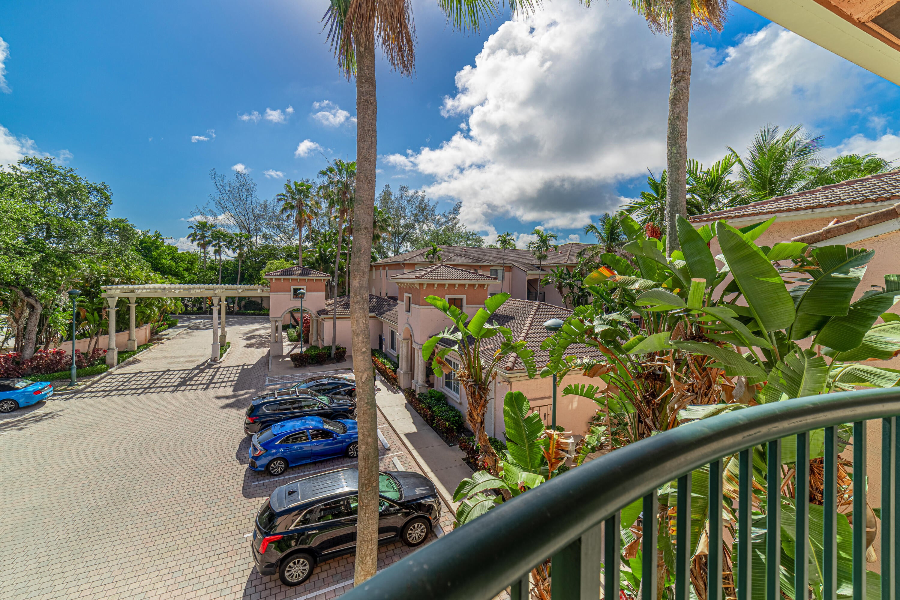 2009 SE 10TH Avenue 309