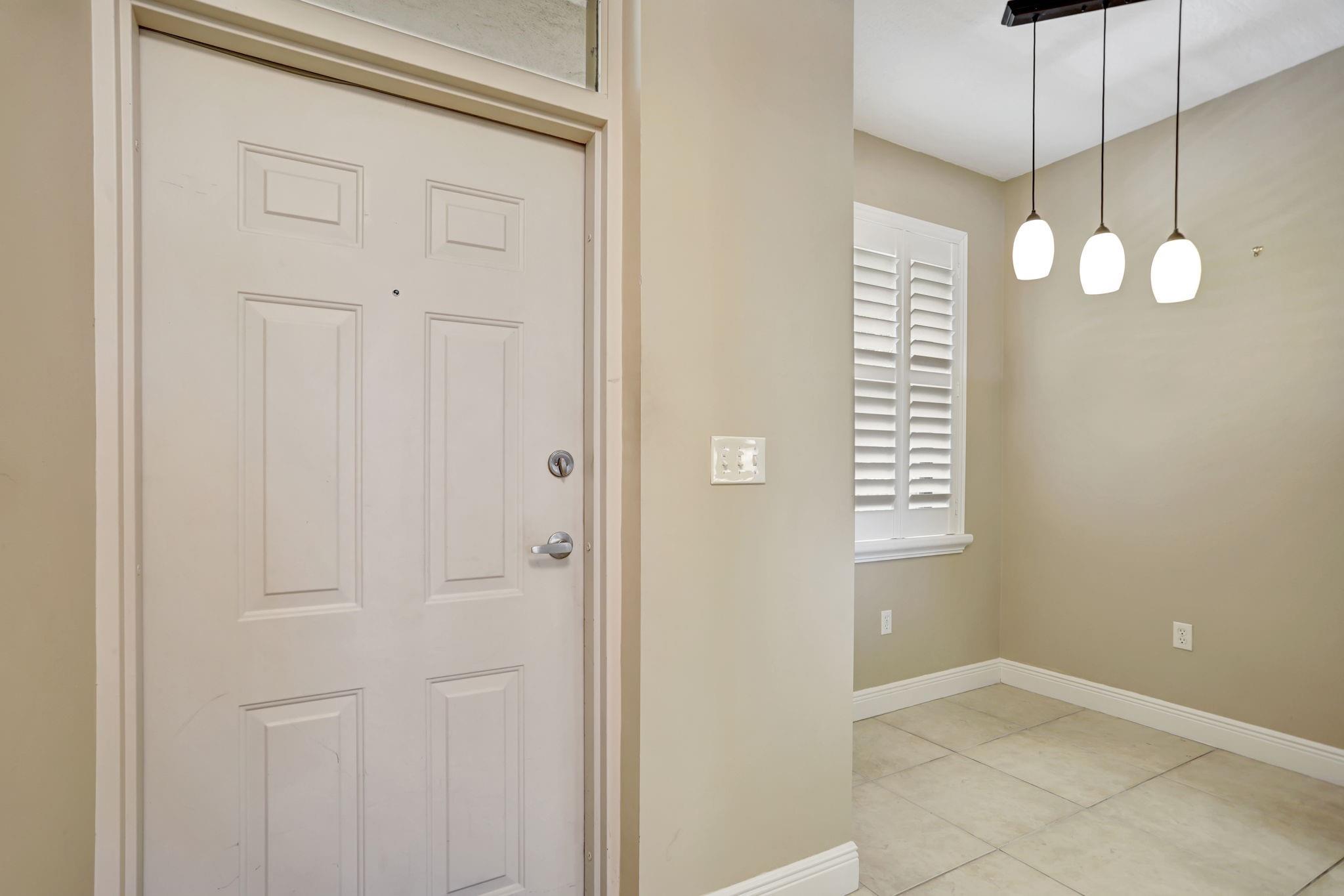 CORAL GATE - Residential