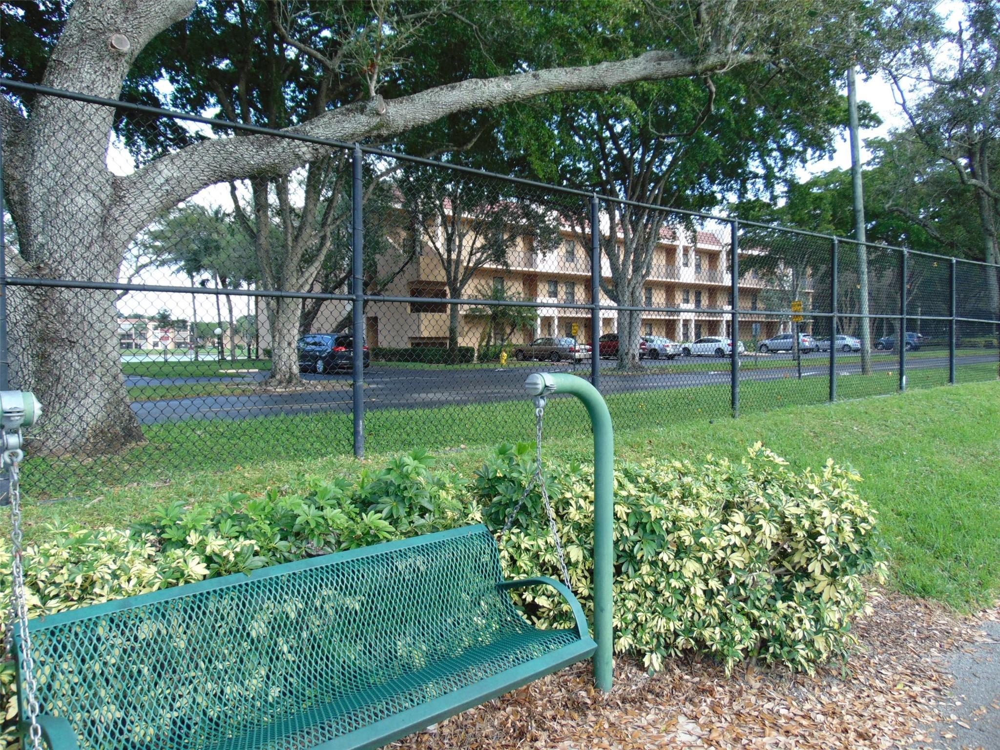 CORAL GATE - Residential