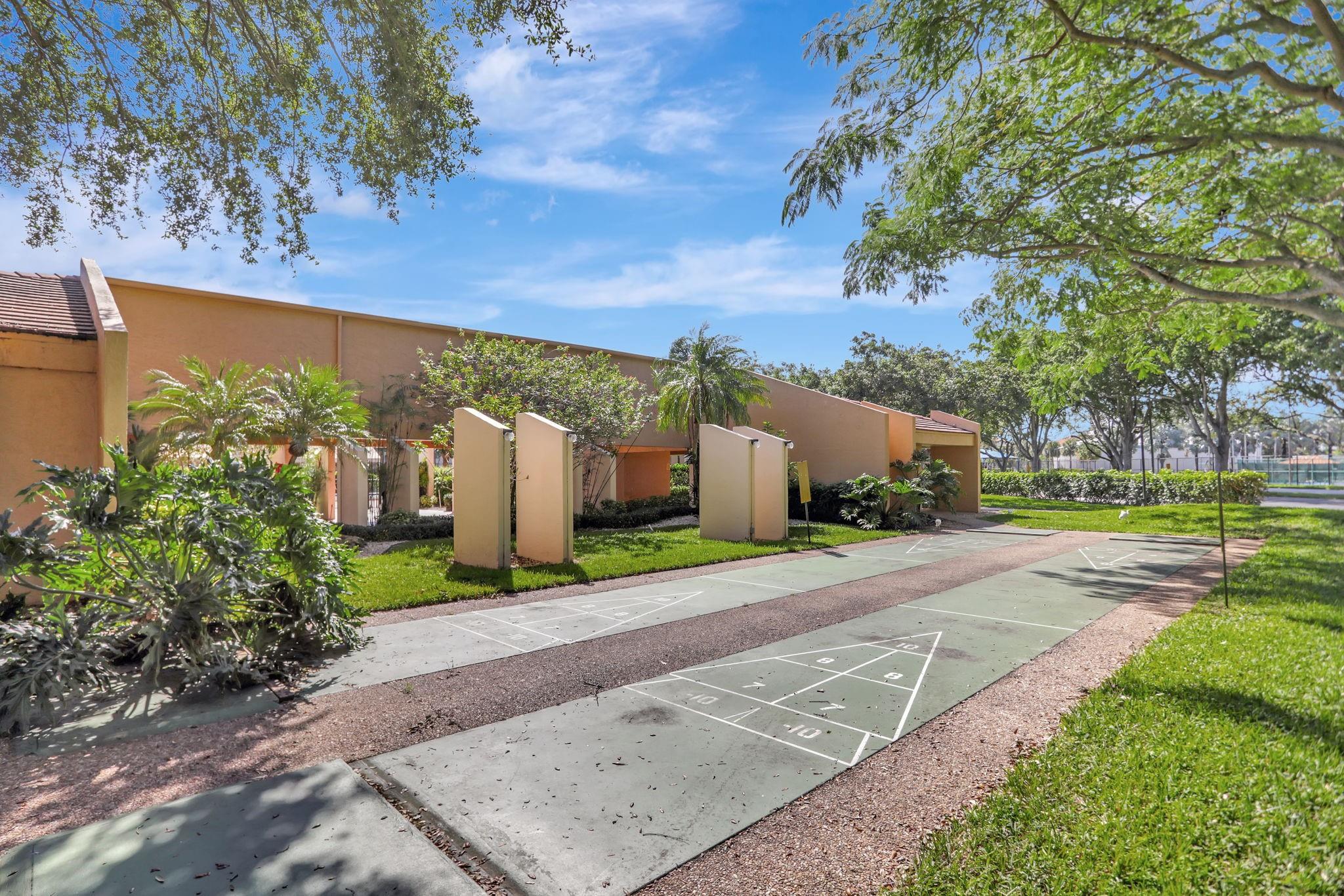 CORAL GATE - Residential