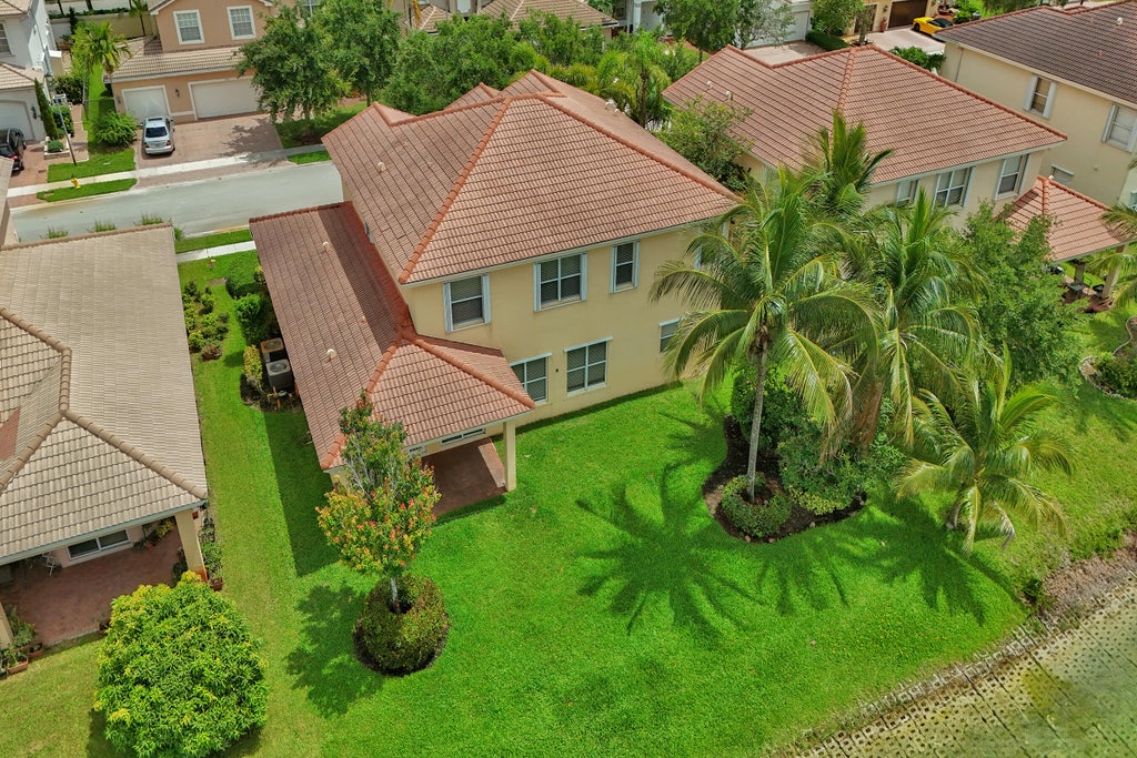Photo of 18062 SW 41st Street, Miramar, FL 33029 (MLS # B26050218)
