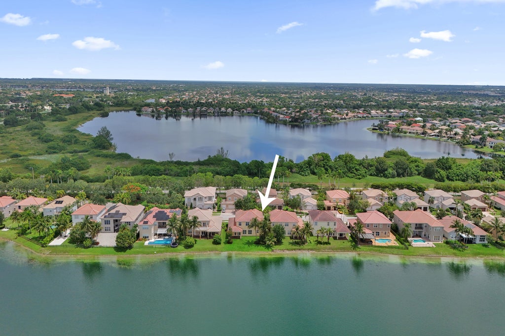 Photo of 18062 SW 41st Street, Miramar, FL 33029 (MLS # B26050218)