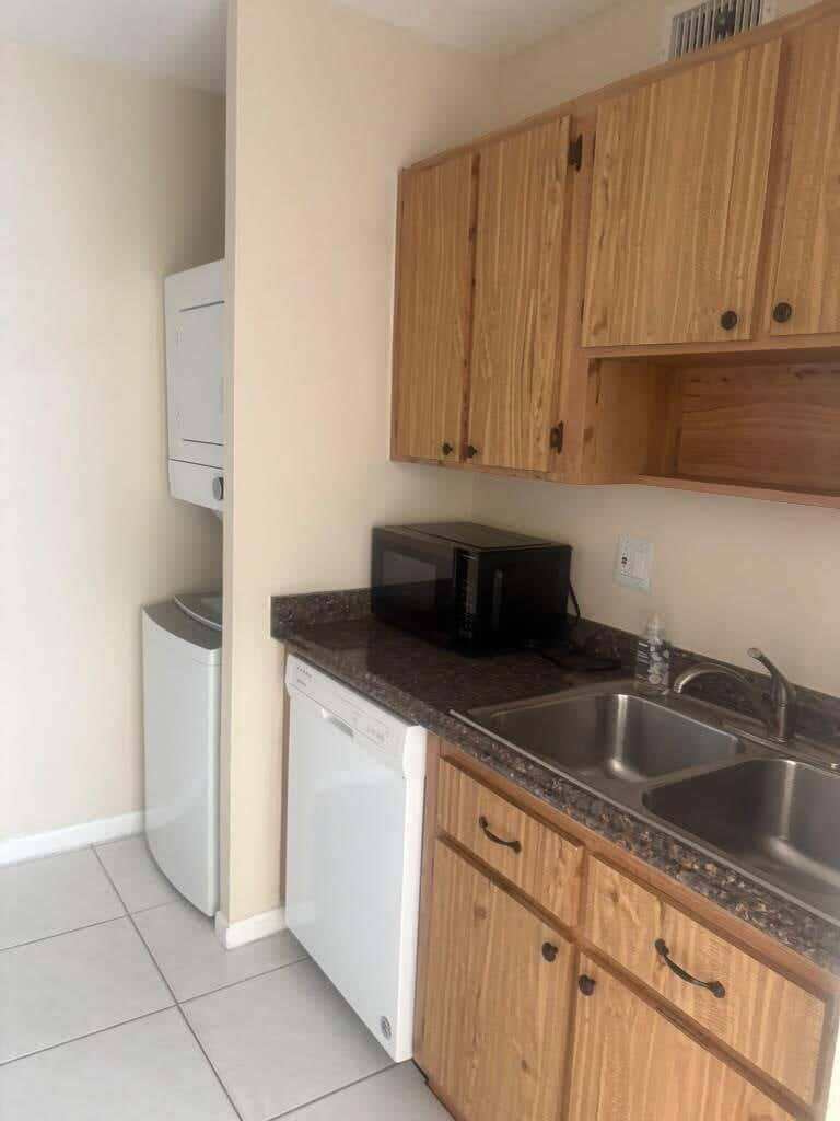 Photo of 9980 TWIN LAKES Drive #35-C, Coral Springs, FL 33071 (MLS # B26062826)