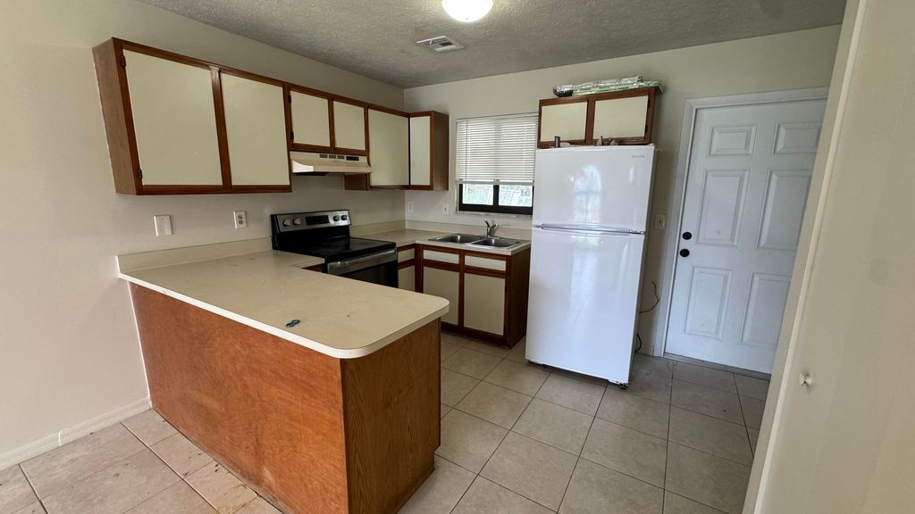 Photo of 5045 SE Primrose Way, Stuart, FL 34997 (MLS # R11168179)
