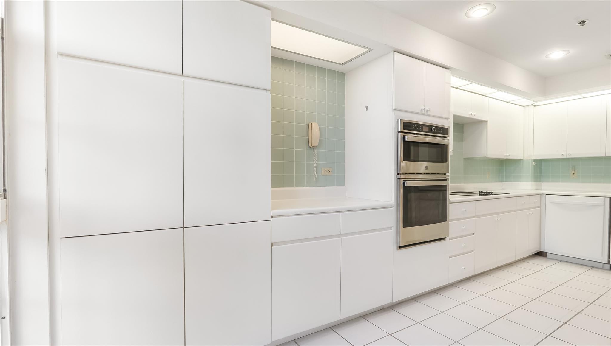 Vizcaya at Palm Aire - Residential