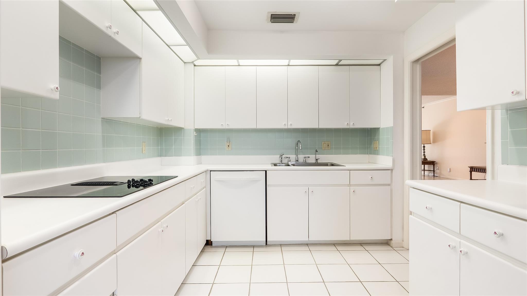 Vizcaya at Palm Aire - Residential