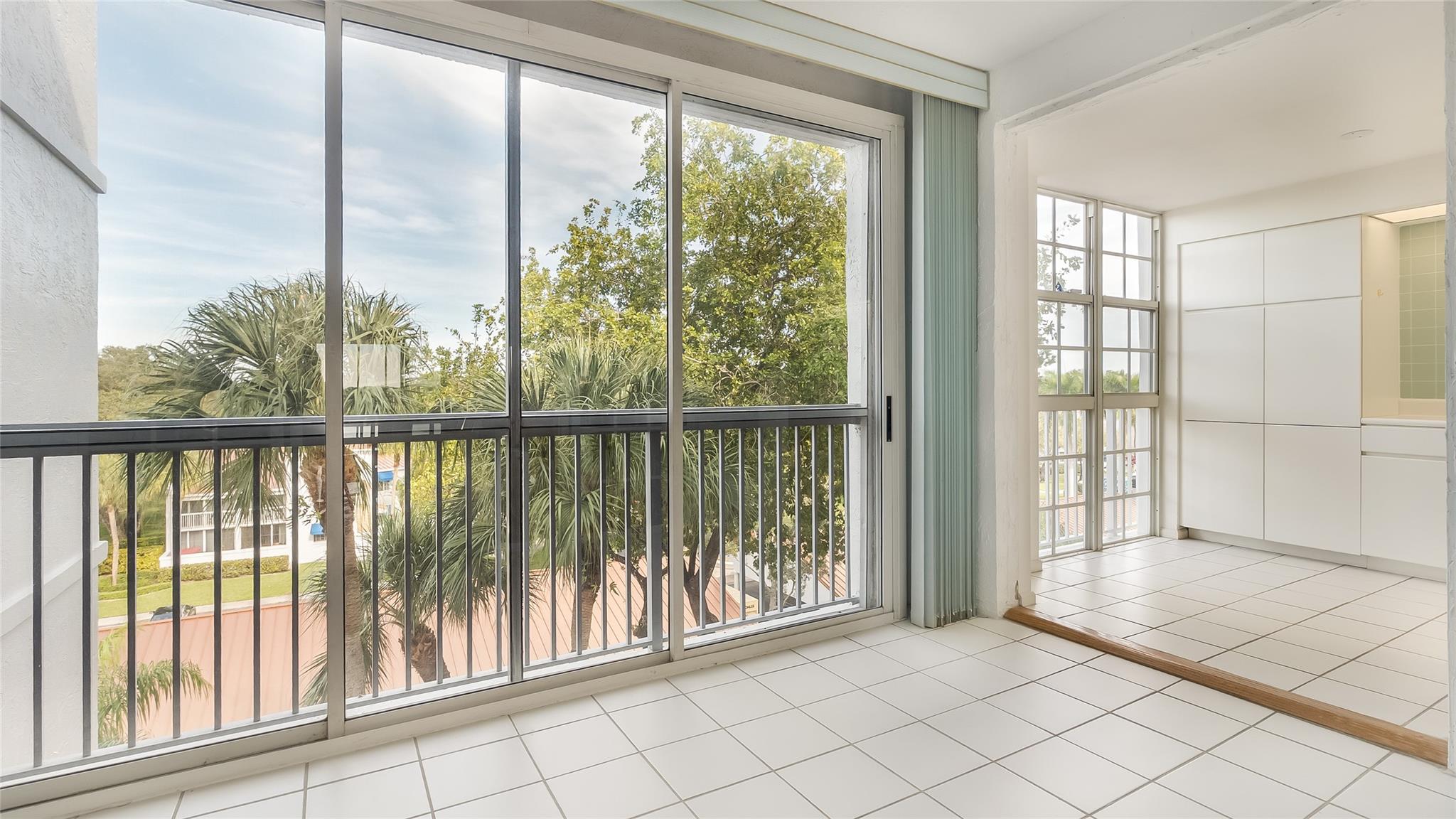 Vizcaya at Palm Aire - Residential