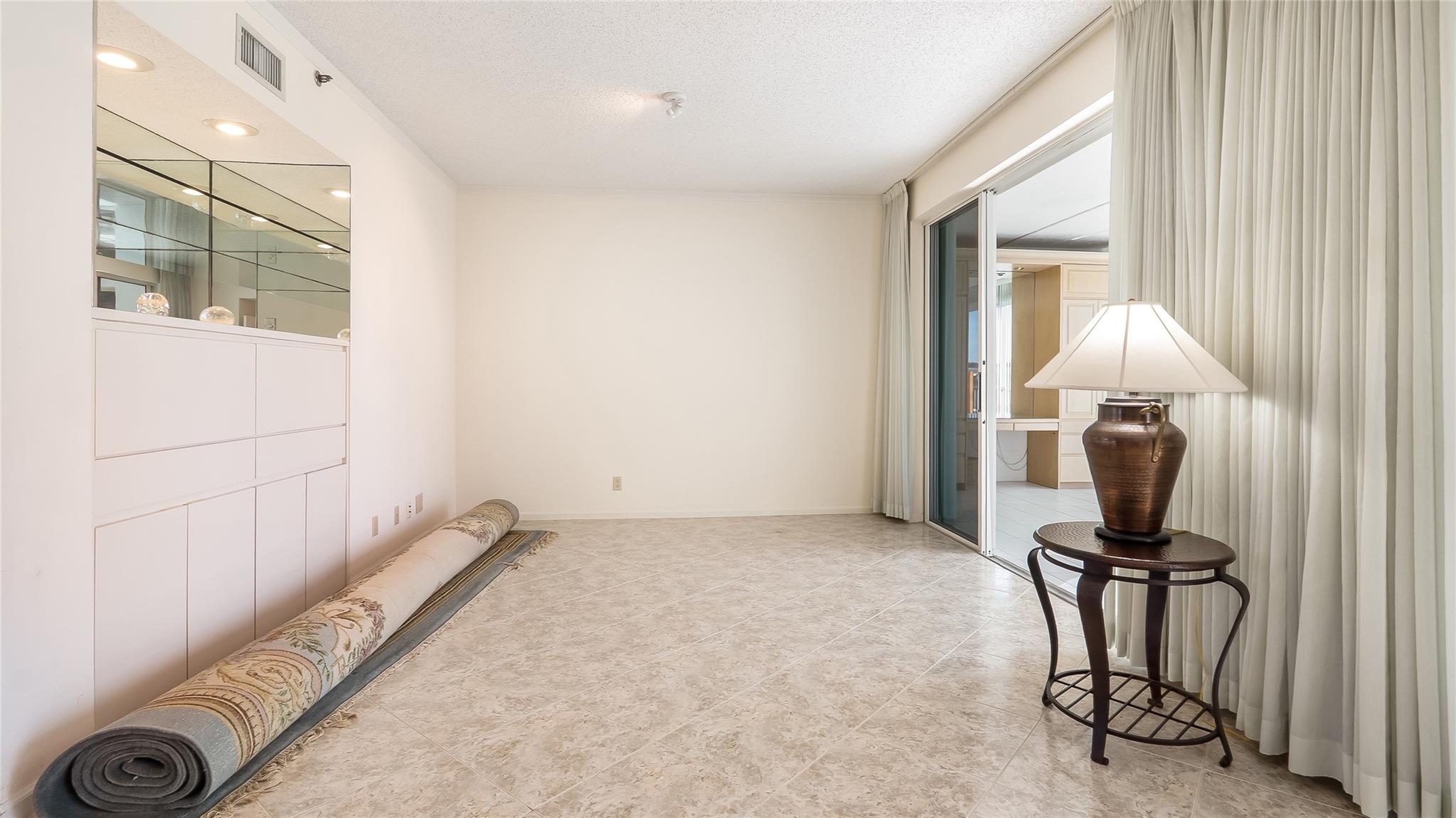 Vizcaya at Palm Aire - Residential