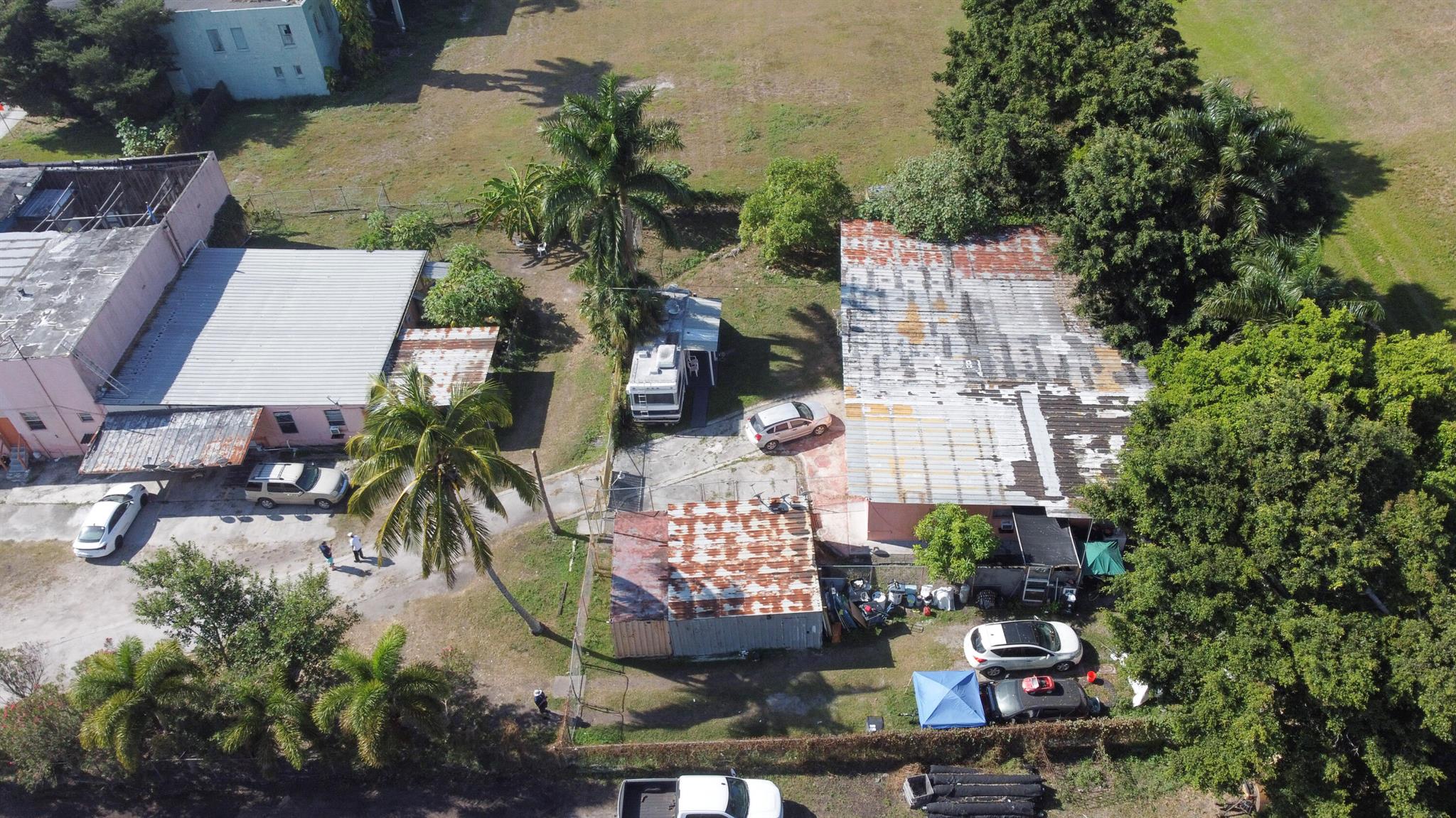 RIDGEWAY BEACH - Commercial Sale