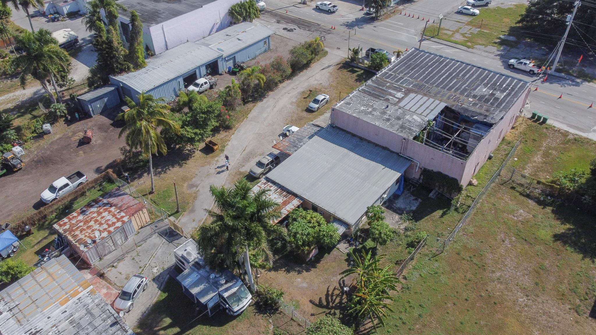 RIDGEWAY BEACH - Commercial Sale