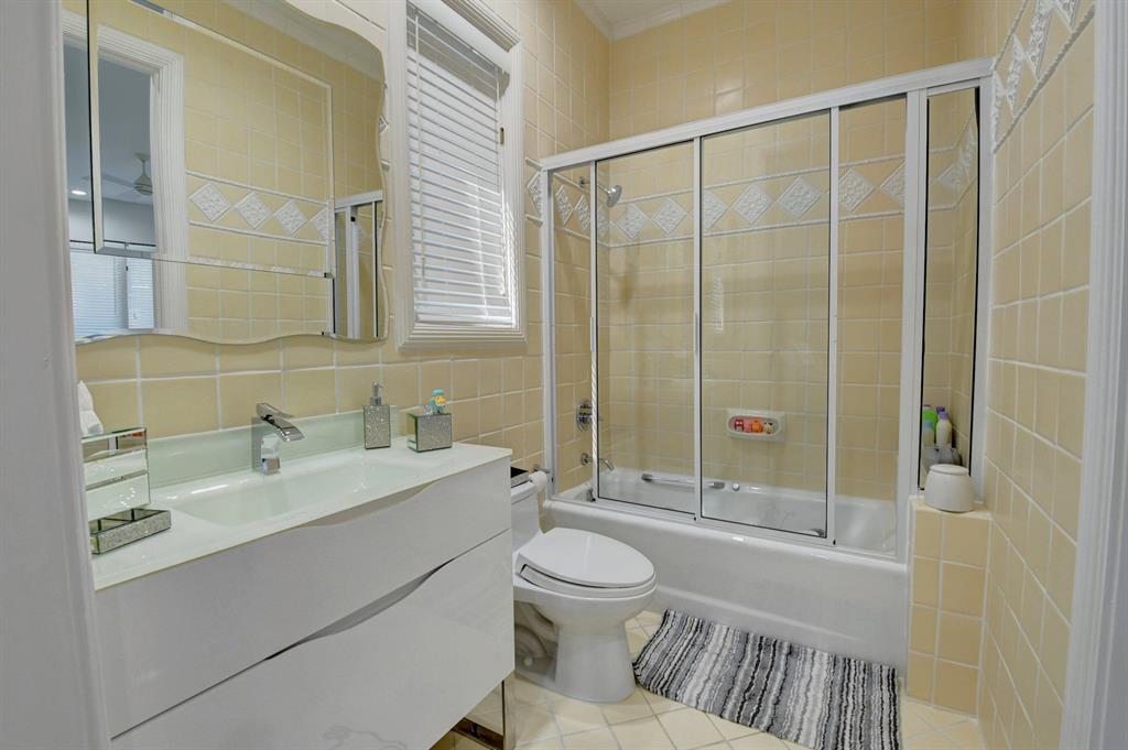 ST ANDREWS COUNTRY CLUB - Residential