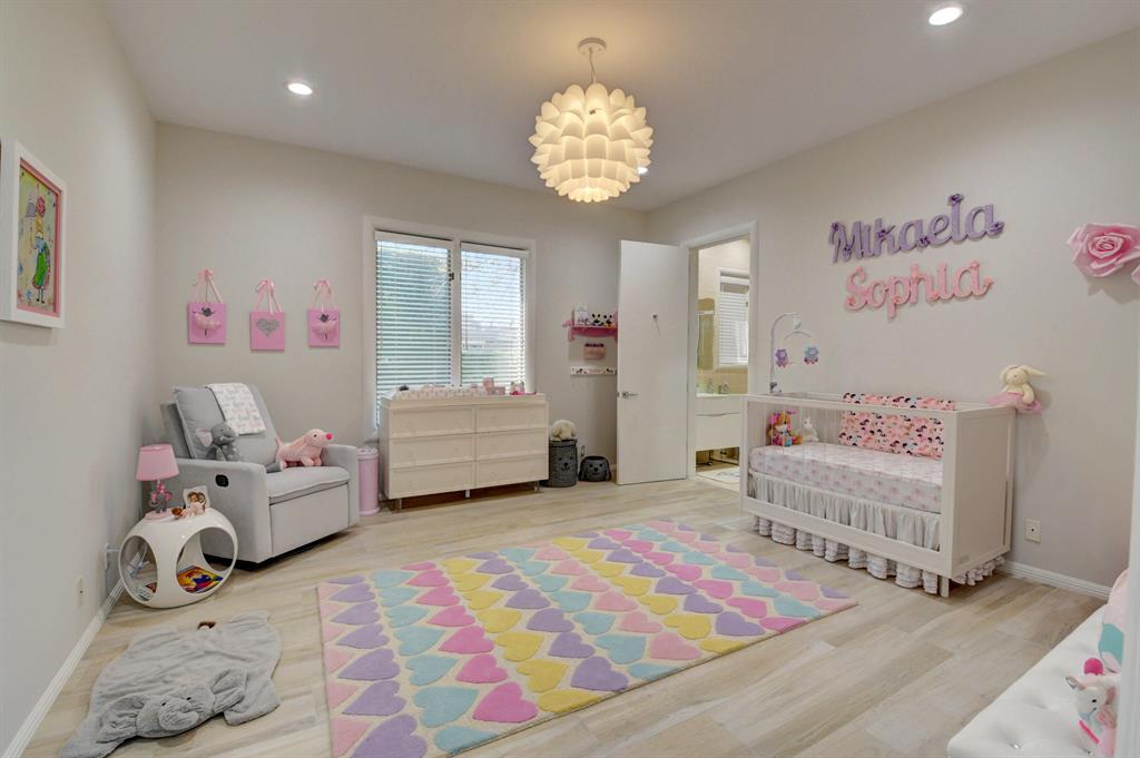 ST ANDREWS COUNTRY CLUB - Residential