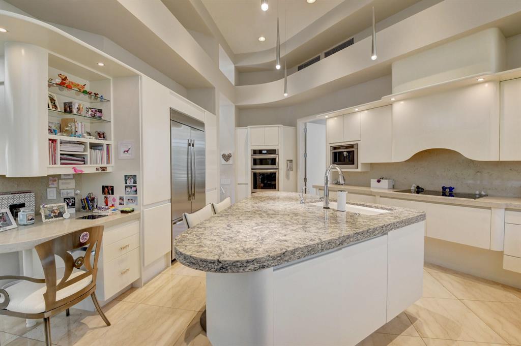 ST ANDREWS COUNTRY CLUB - Residential