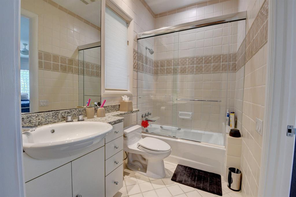 ST ANDREWS COUNTRY CLUB - Residential