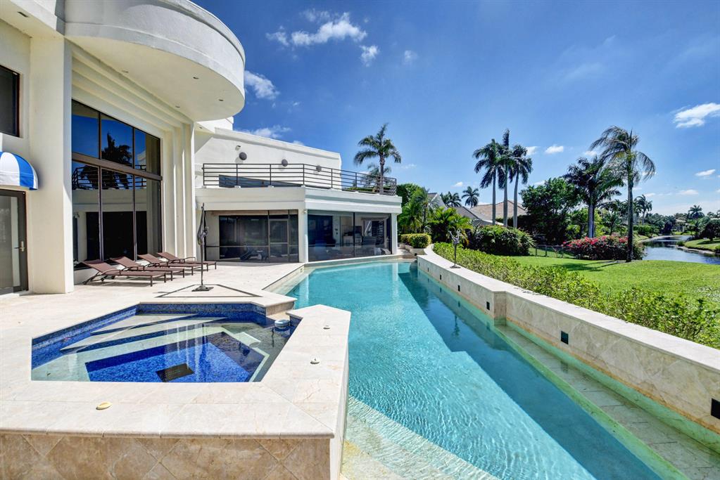 ST ANDREWS COUNTRY CLUB - Residential