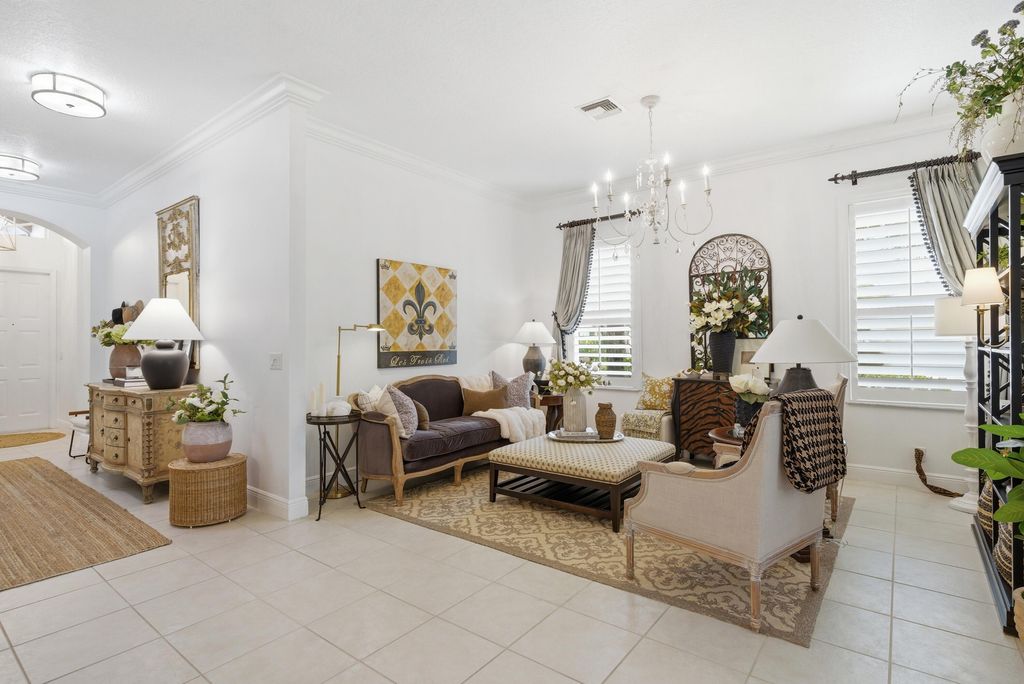 Photo of 7046 Haviland Circle, Boynton Beach, FL 33437 (MLS # B26003664)