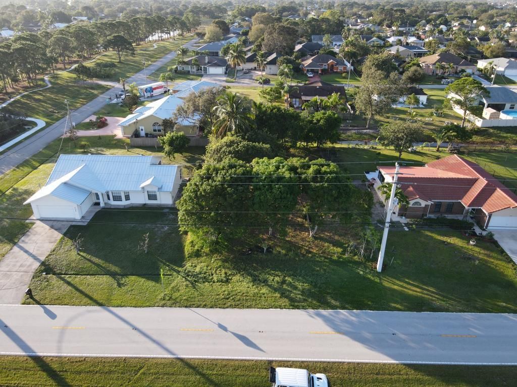 Photo of 2390 SE Tiffany Avenue, Port Saint Lucie, FL 34952 (MLS # R10851919)