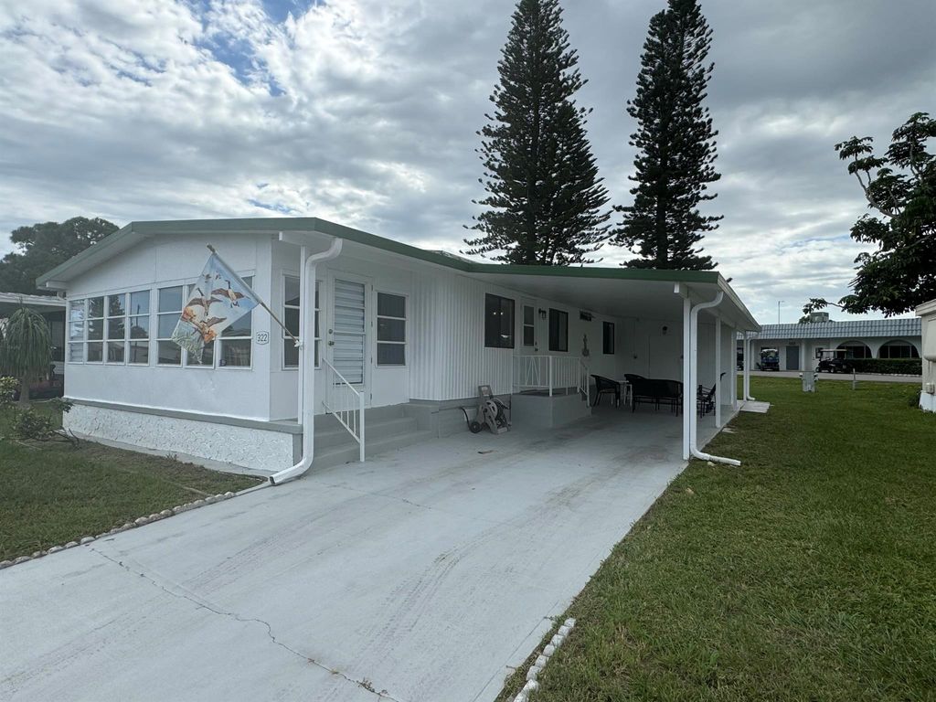 Photo of 322 S Erie Dr, Fort Pierce, FL 34946 (MLS # R11075747)