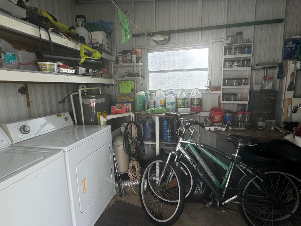 Photo of 322 S Erie Dr, Fort Pierce, FL 34946 (MLS # R11075747)