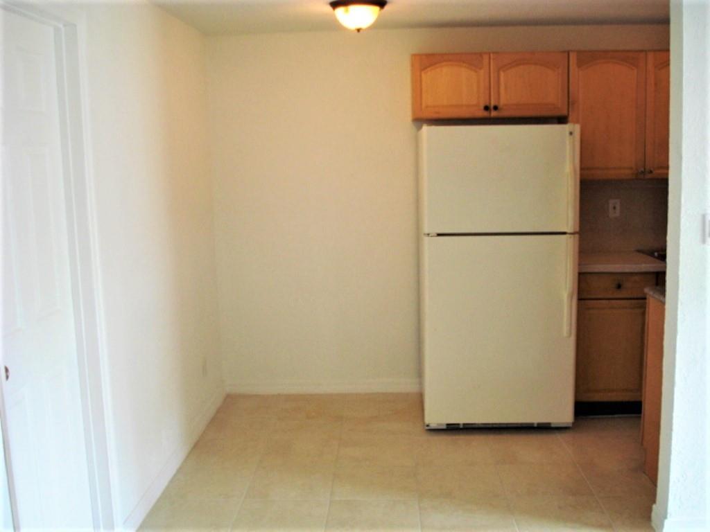 Riverside 3 7-17 B - Residential Lease