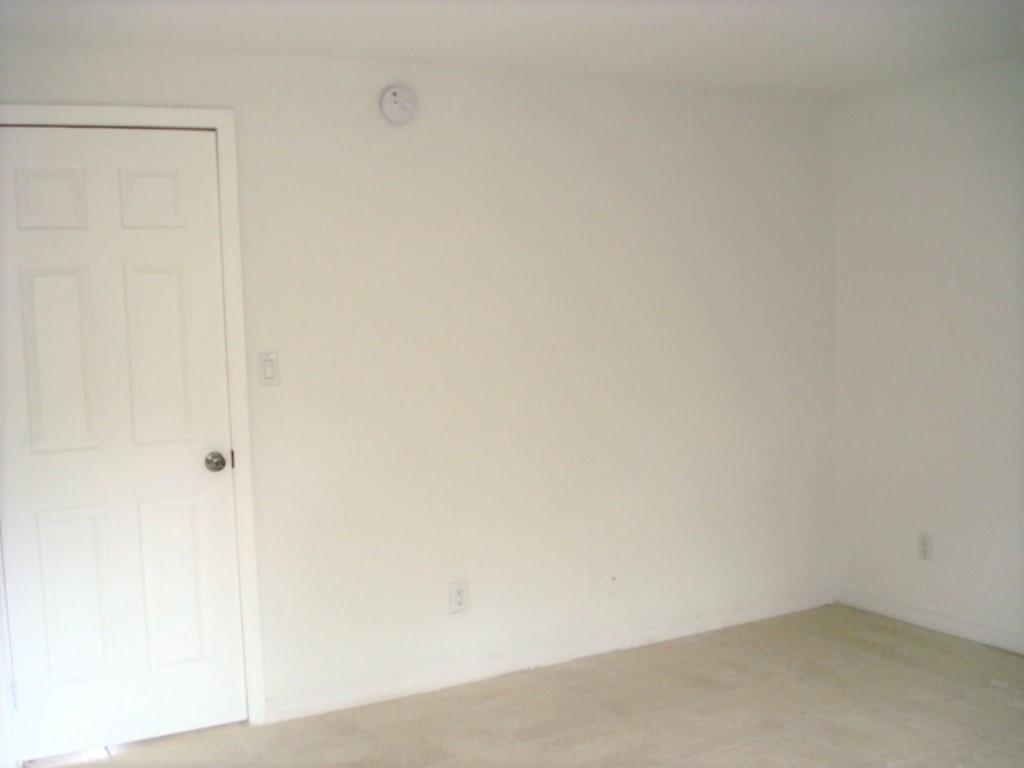 Riverside 3 7-17 B - Residential Lease