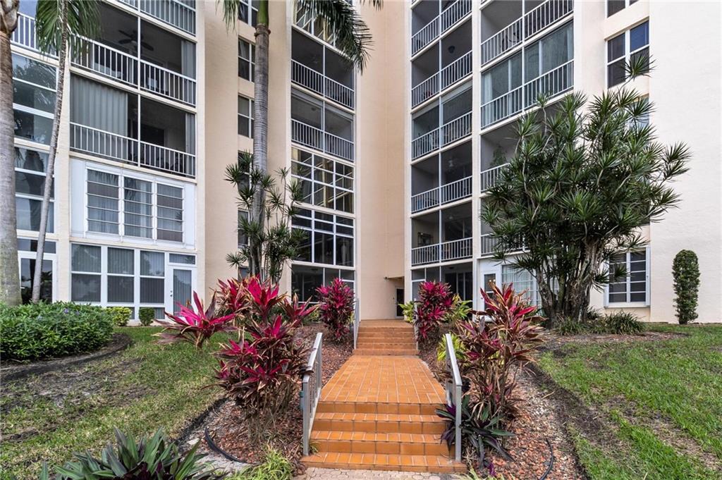 Delphi Towers - Residential