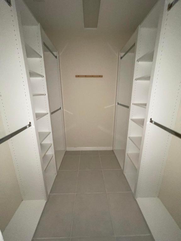 FLORIDA CLUB PUD PHASE IV - Residential Lease